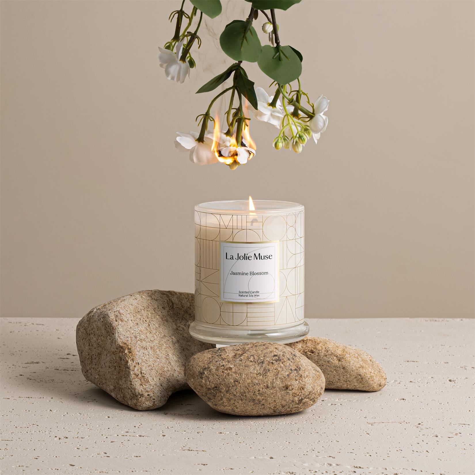 Load image into Gallery viewer, Wellness and Feel Good: La Jolie Muse Roesia Scented Candle – Jasmine New Package (280g)