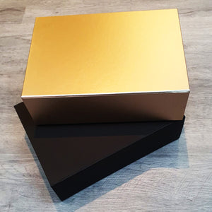 Clamshell Premium Box (Size S) - With Customised Belly Wrap or Sticker